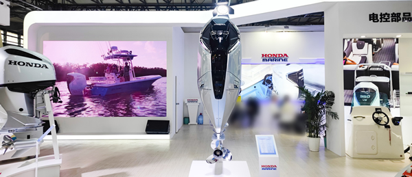 Honda船外機BF350在上海國際游艇展上市