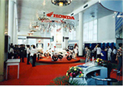 Honda出展2002年中國警用裝備國際展覽會